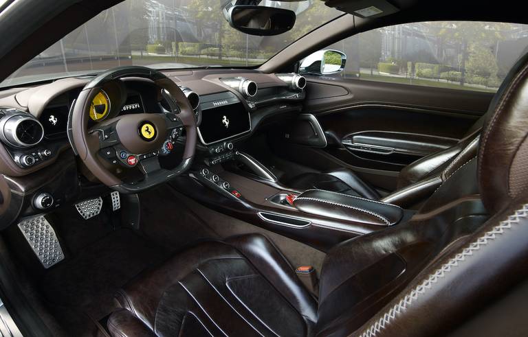 AS24 Ferrari BR20 2021 interieur