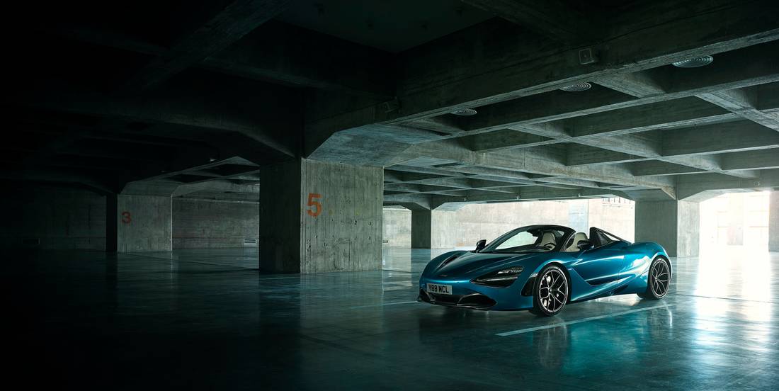 10005-McLaren720SSpider