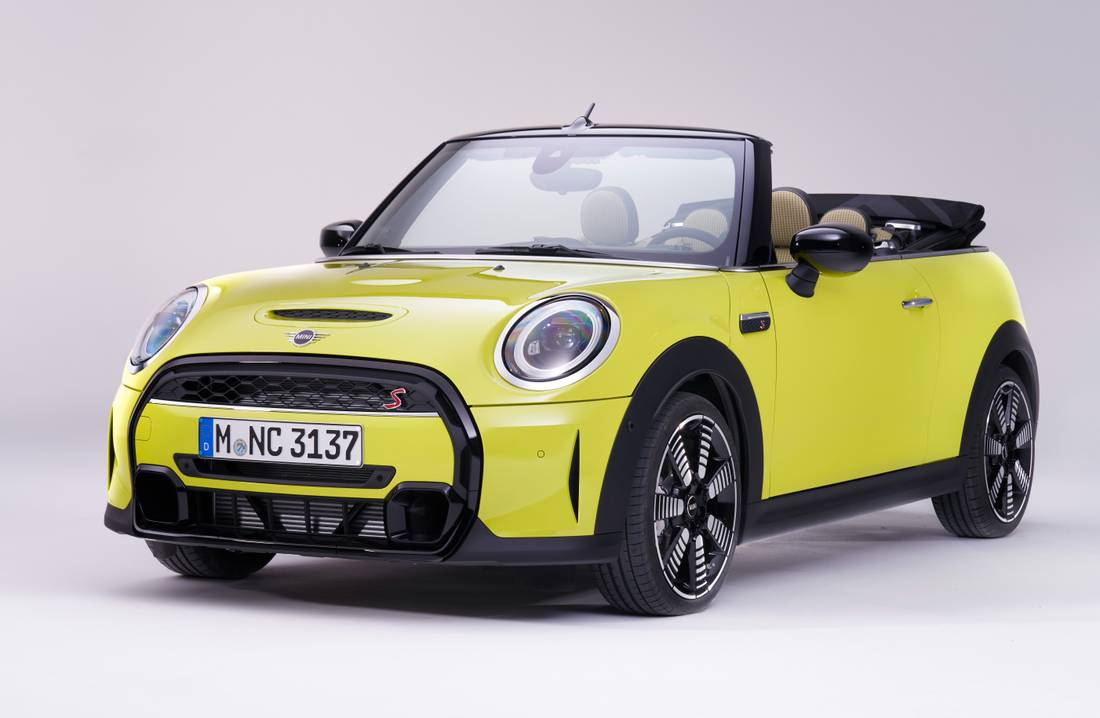 mini-cooper-s-cabrio-front