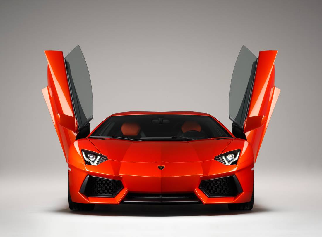 lamborghini_aventador_lp_700-4.jpeg