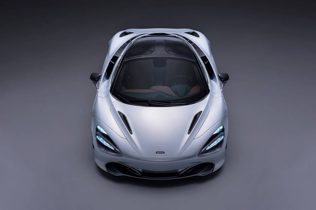 7535-McLaren720S.jpg