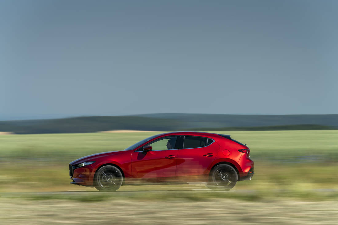 Mazda3 Skyactiv-X Action 15