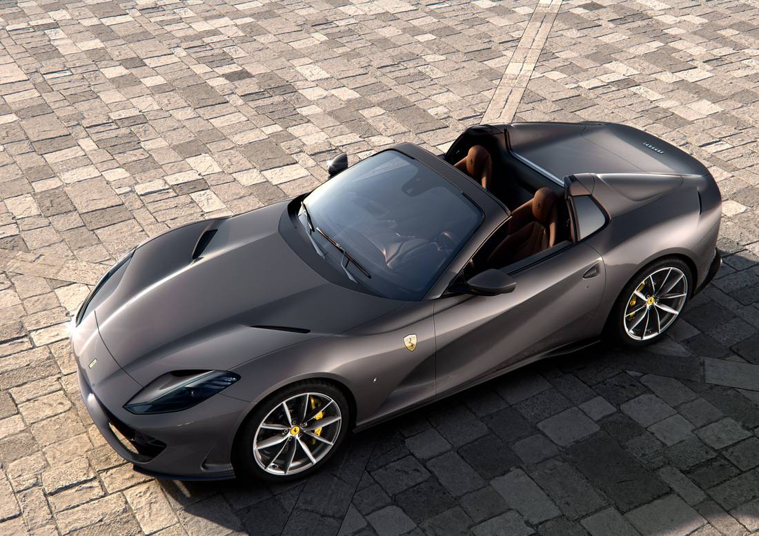 Ferrari812GTS_02.jpg