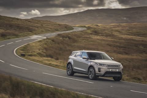 Range Rover Evoque P300e : chic et branché