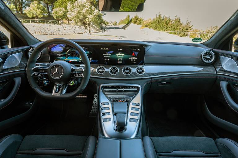 Mercedes-AMG GT 63 S E Performance 4-Door Coupé (2023) dashboard