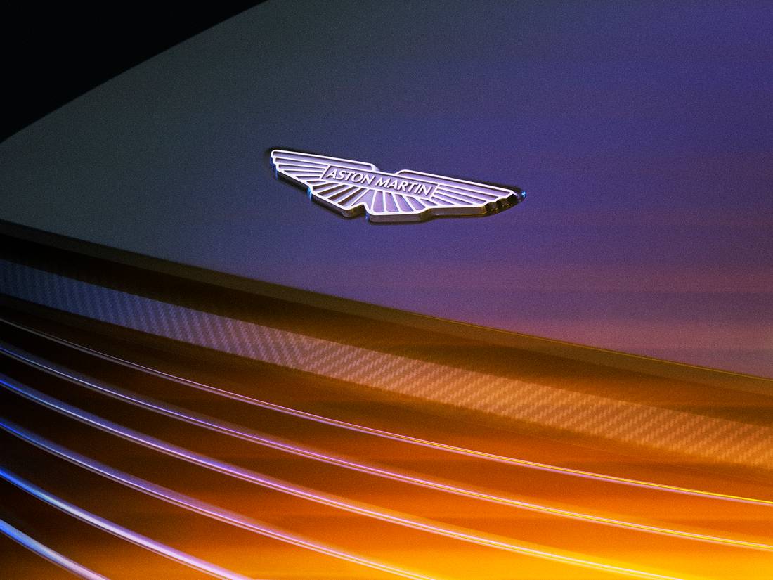 AstonMartinValour_18.jpg