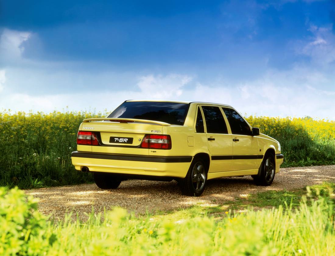 6302_Volvo_850_T5_R.jpg