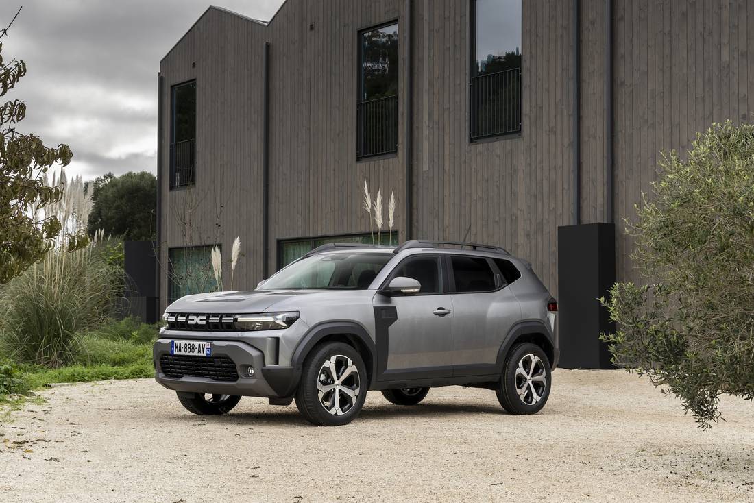 dacia duster hybrid journey 92