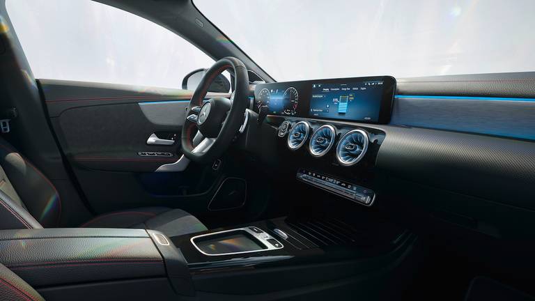 Mercedes CLA (2023) interieur