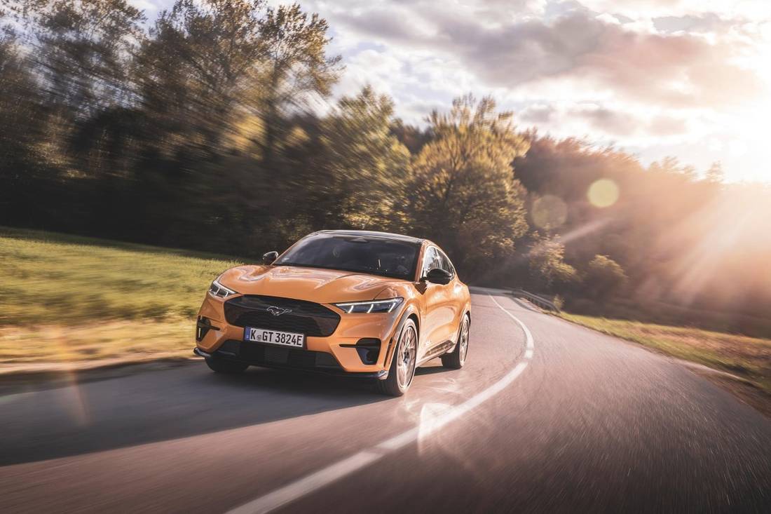 2021FordMustangMach-E_GT_Cyber_Orange_016-LOW