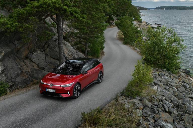 BEBE20250619 Volkswagen ID.7 Tourer GTX 05