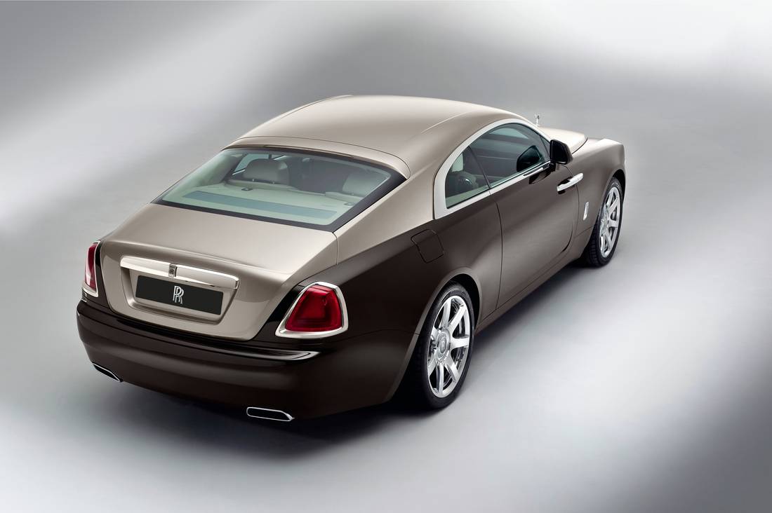 P90115739_highRes_rolls-royce-wraith.jpg