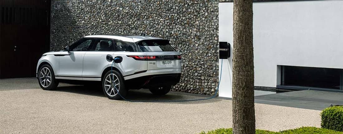 Range Rover Velar P400e 2021 banner