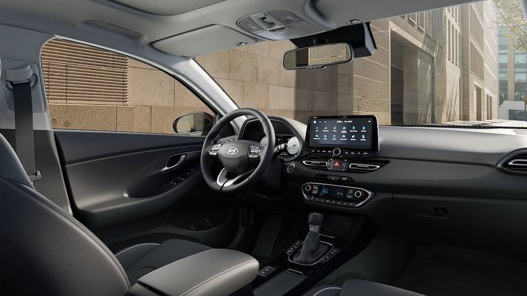 Hyundai+i30+Fastback+Interior+(1)