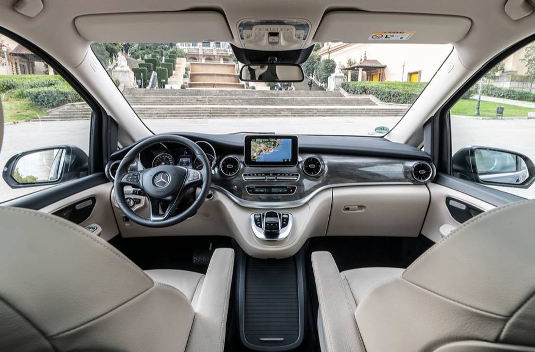 mercedes-benz-v-klasse-interior