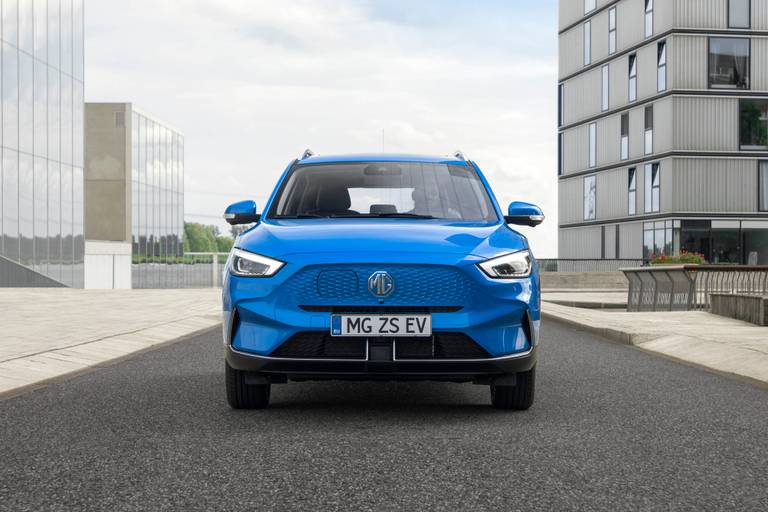 MG ZS EV facelift review 2022