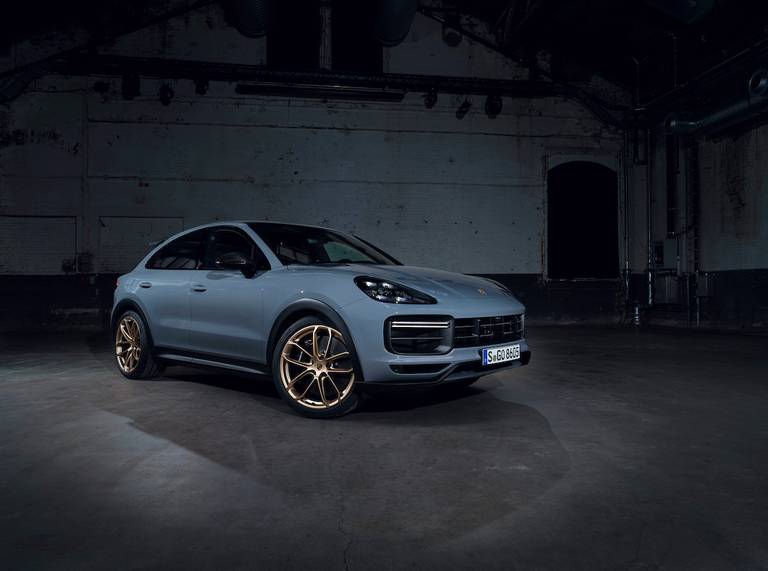 AS24 Porsche Cayenne Turbo GT 2021 voor