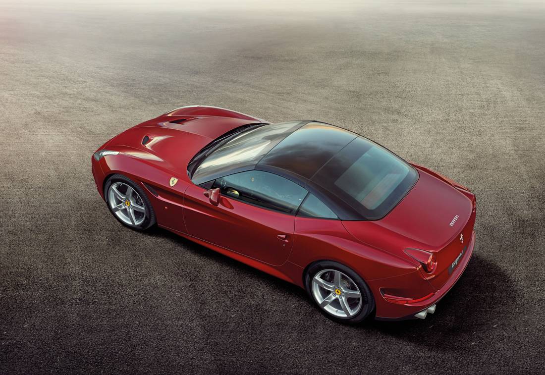 140029_car_Ferrari-California-T.jpg