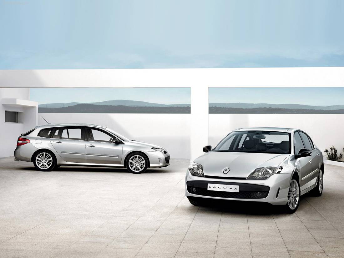Renault-Laguna_GT-2009-1600-02