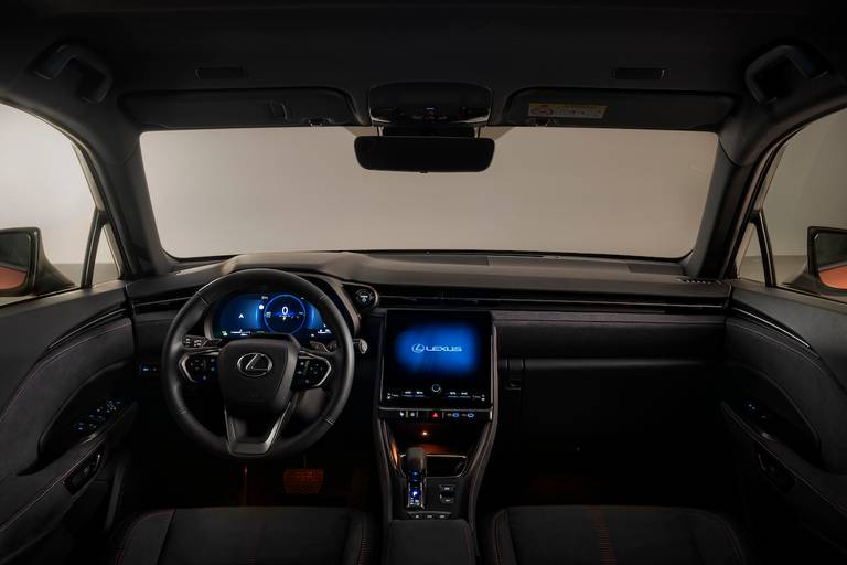 Lexus LBX (2023) interior
