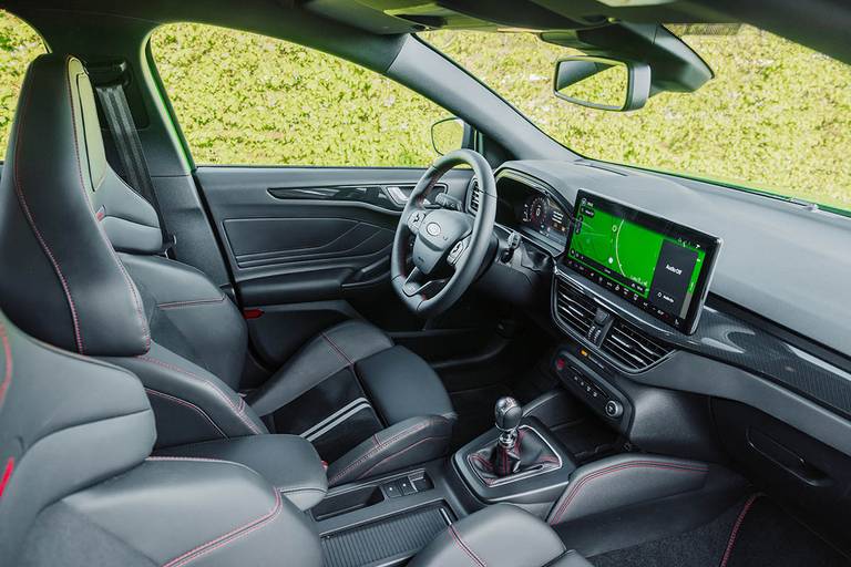 Ford Focus ST Track Pack (2023) interior