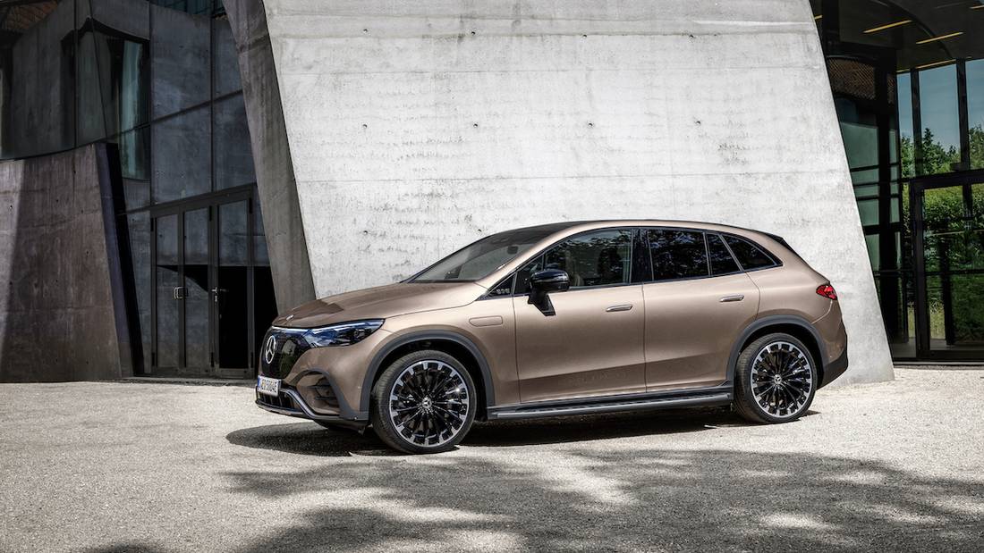 AS24-mercedes-EQE-SUV_02