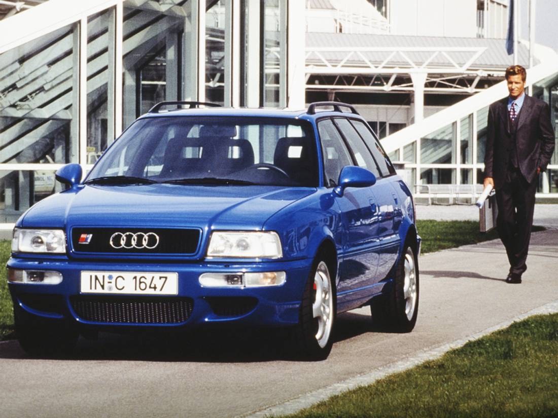 audi_rs2_24.jpg