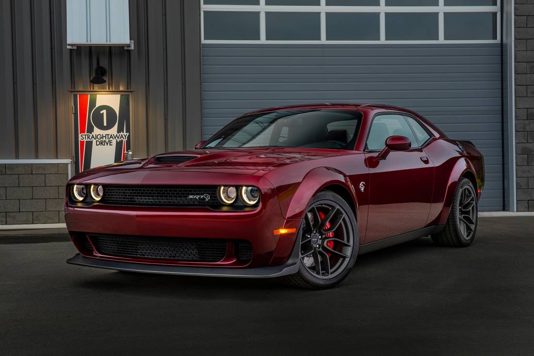 180307_Dodge_Challenger-SRT-Hellcat-Widebody_02