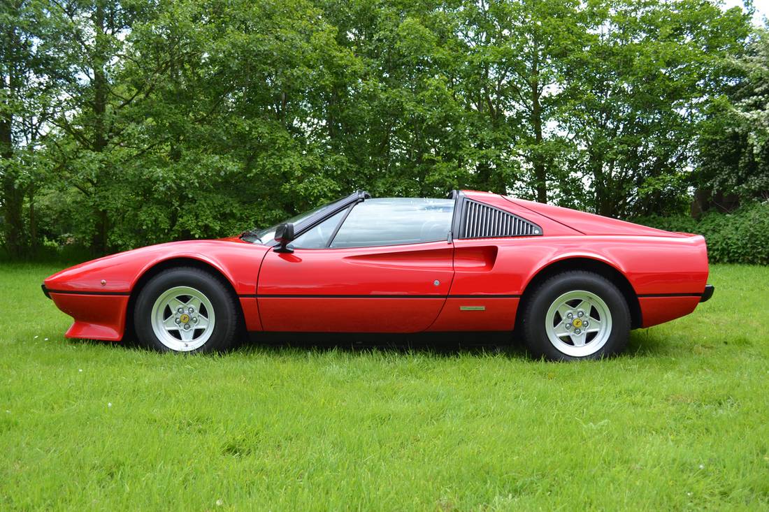 1979Ferrari308GTS.jpg