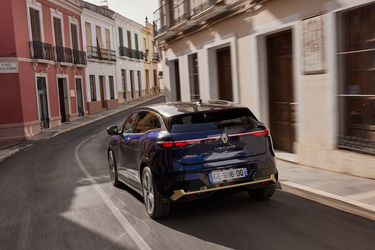 Renault Mégane E-Tech (2023) dynamic, rear view