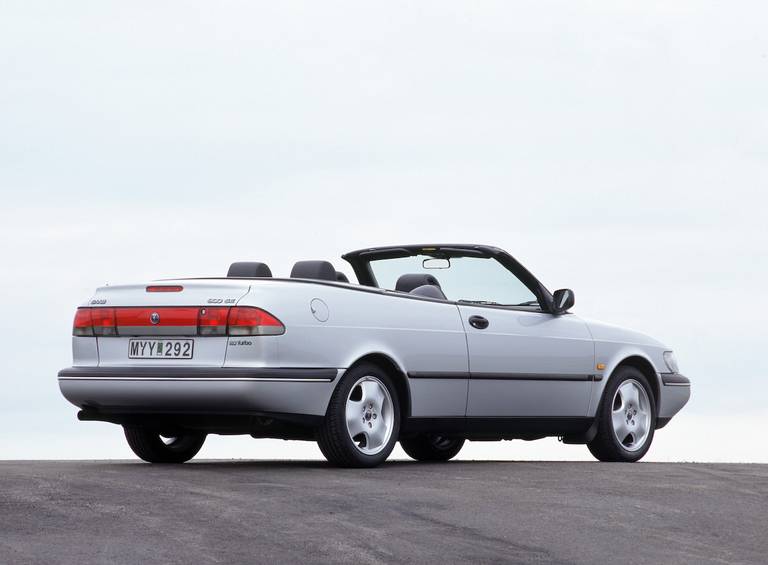 saab 900 se turbo convertible 1