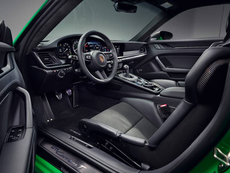 Porsche 911 Carrera T (2023) interior