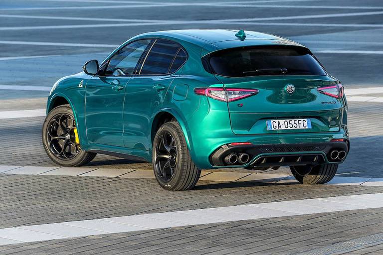 AS24 Test Alfa Romeo Stelvio Quadrifoglio statisch