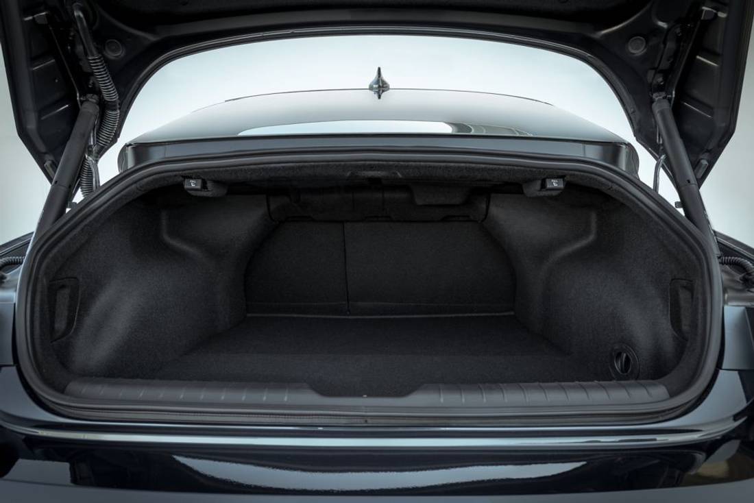 hyundai-ioniq-6-driving-experience-0323-interior-01_wid_1024_bfc_off