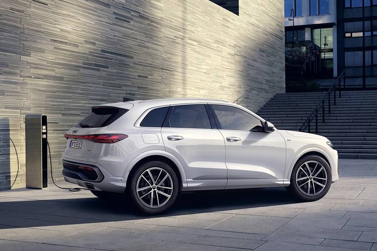 BEBE20250619 Audi Q5 01