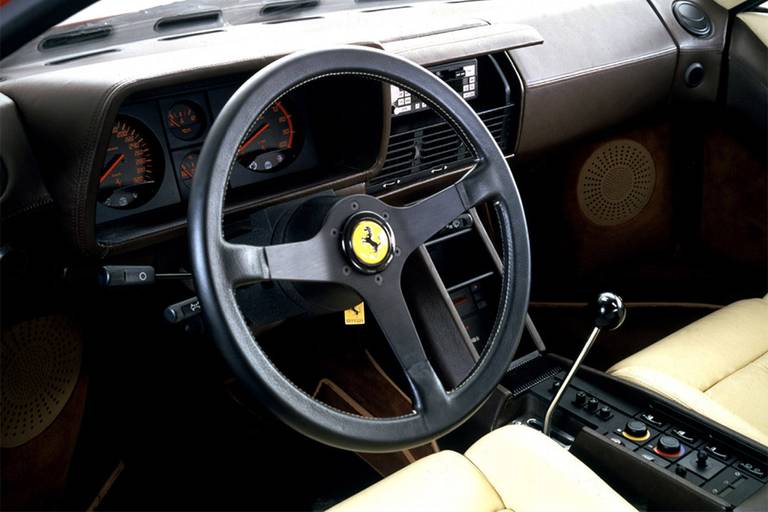 AS24 Manuele bak Ferrari Testarossa