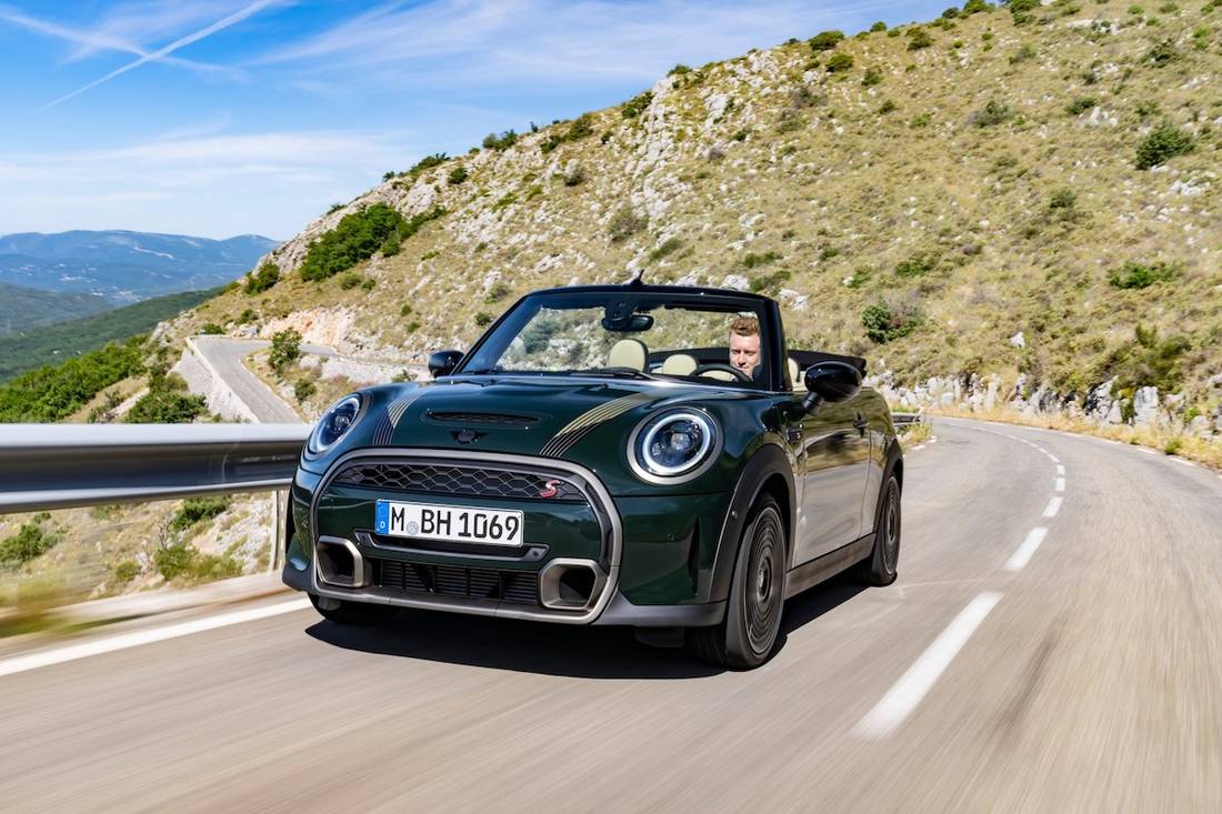 Mini Cabrio Cooper S Cabrio AS24 1.jpg