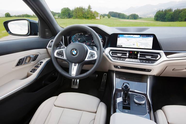 BMW 320e review rijtest essai