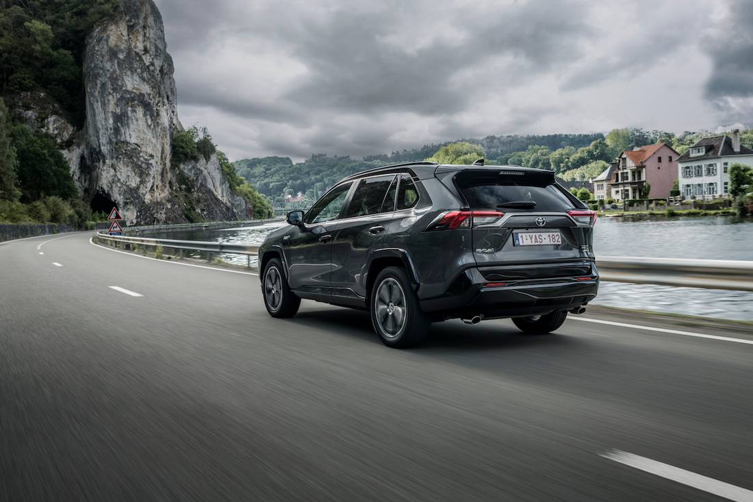 AS24-MMP-Toyota-RAV4_02