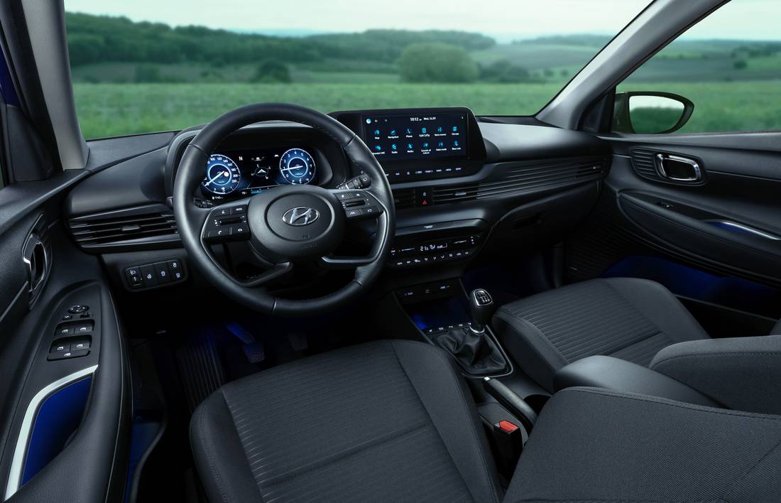hyundai-i20-interior