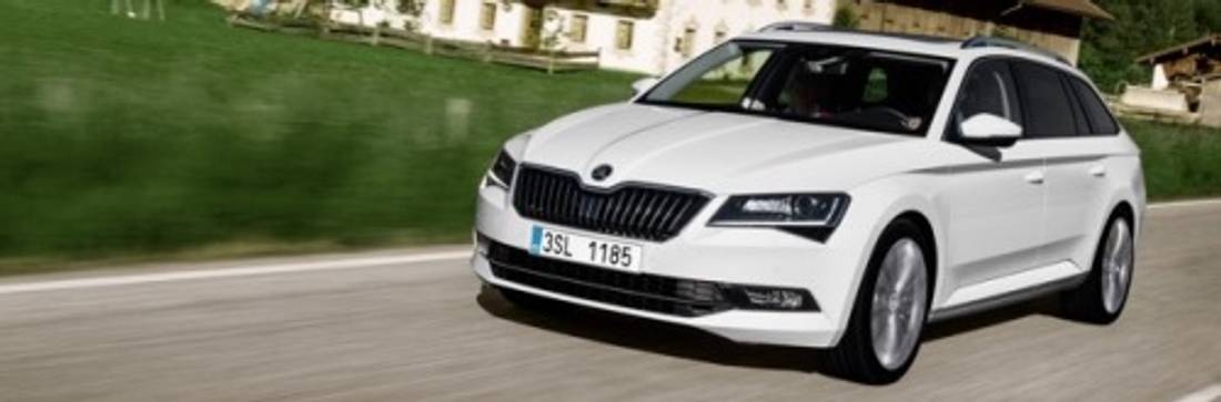 Test: Skoda Superb Combi 1