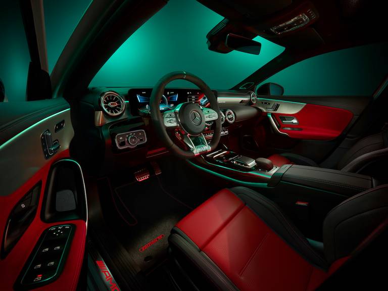 Mercedes-AMG A 35 "Edition 55" (2022) interieur