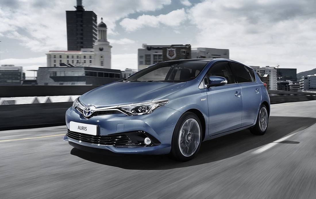 https://www.autoscout24.be/cms-content-assets/77fMmjrcPCB8GJXhyGgRl2-c4d4369f3d9b62768909215bb49bcf8d-toyota-auris-front-1100.jpeg