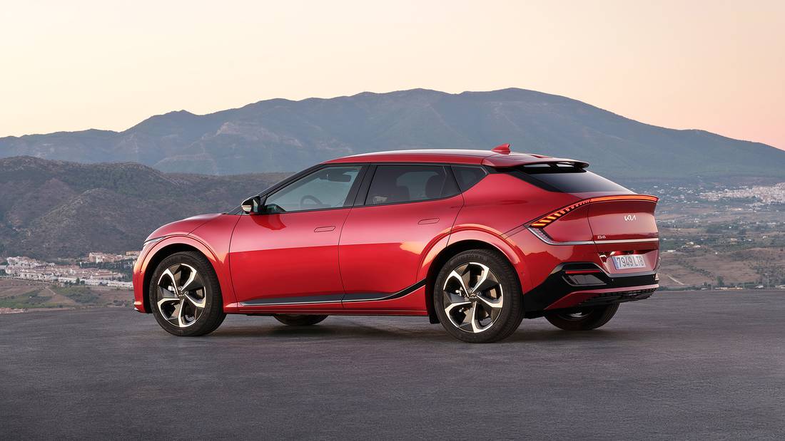 La Kia EV6 est élue voiture de l'année 2022 - AutoScout24