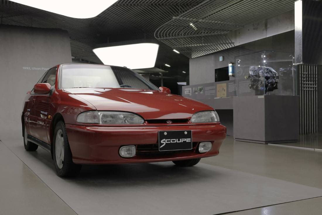Hyundai Scoupe