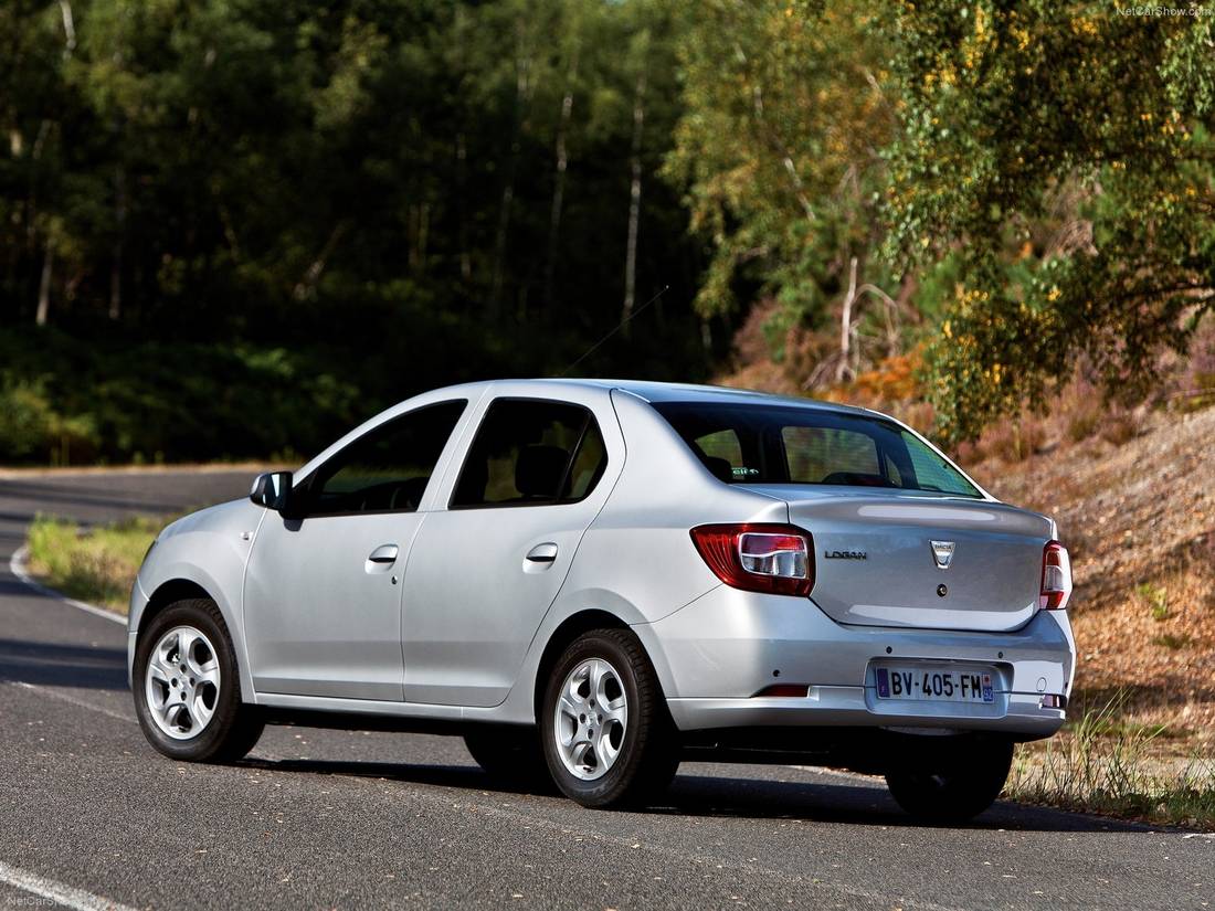 Dacia-Logan-2013-1600-05