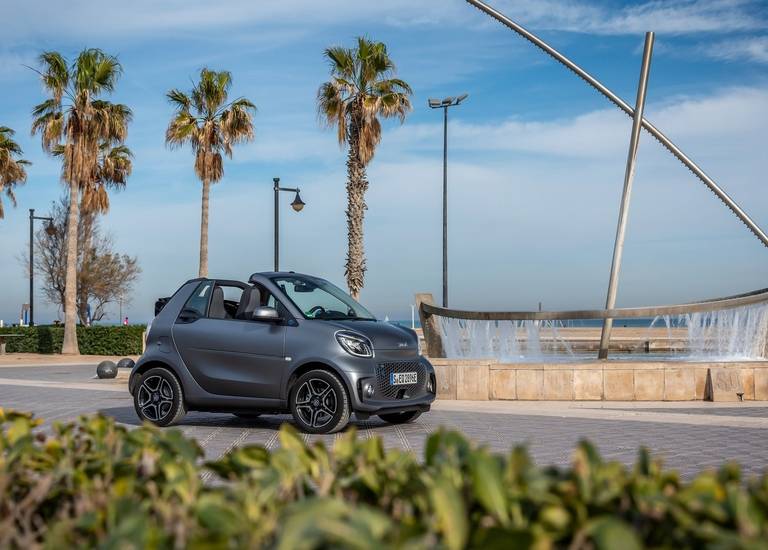 smart-eq-fortwo-cabrio-front