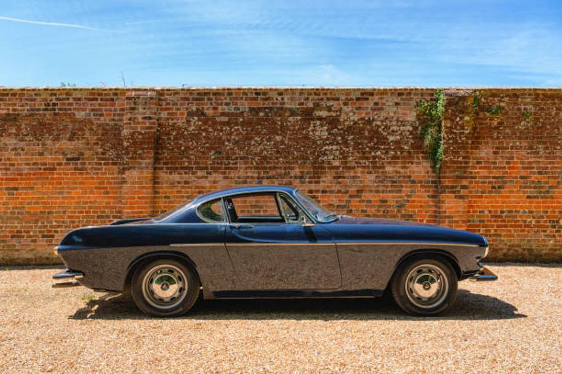 Volvo P1800