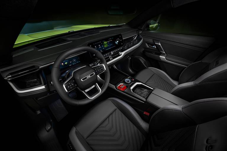 BEBE20250508 Jeep Compass 02