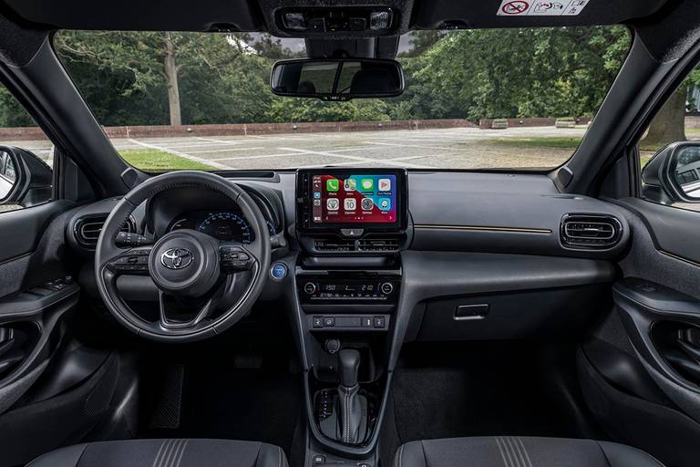 AS24 Toyota Yaris Cross 2021 interieur